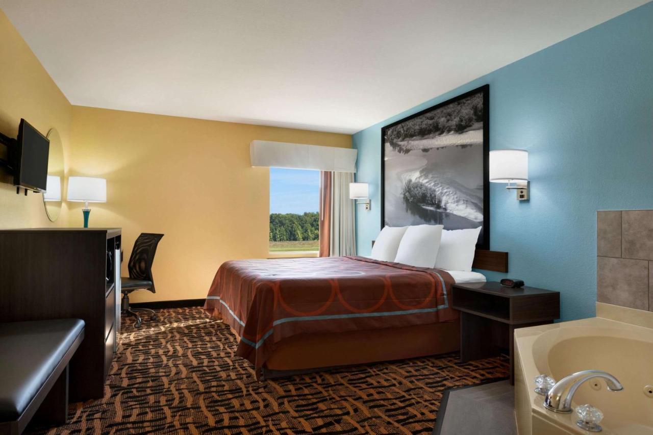Super 8 By Wyndham Olive Branch Otel Dış mekan fotoğraf
