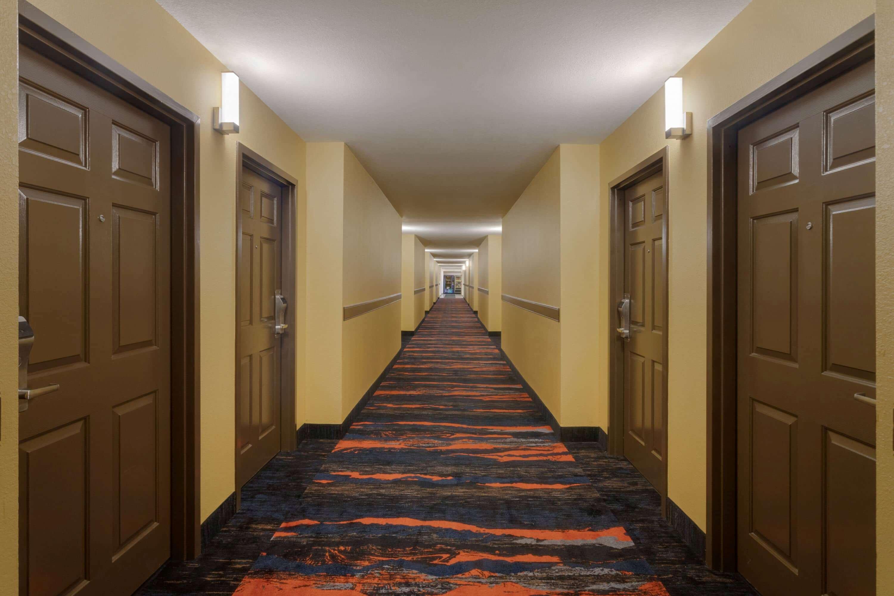 Super 8 By Wyndham Olive Branch Otel Dış mekan fotoğraf